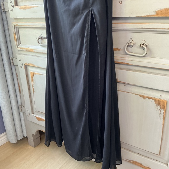 NWT Lulus | Graceful Entrance Black Chiffon High-Slit Long Sleeve Maxi Dress Med - Picture 11 of 11